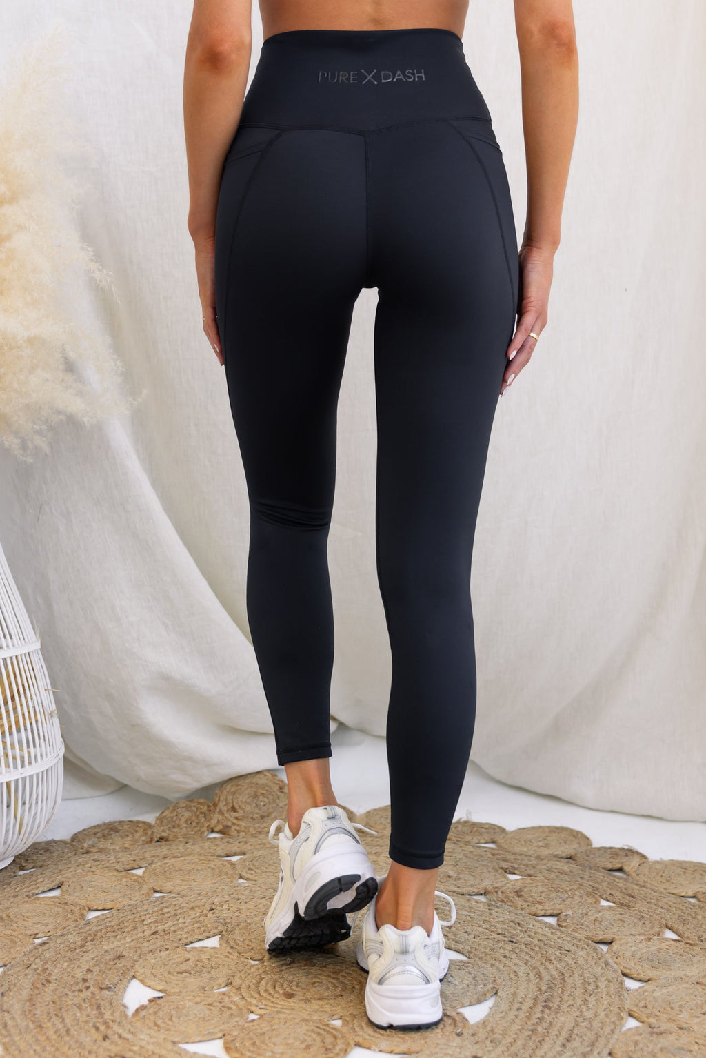 Panther High Rise Pocket Leggings - Black **Pre-Order**