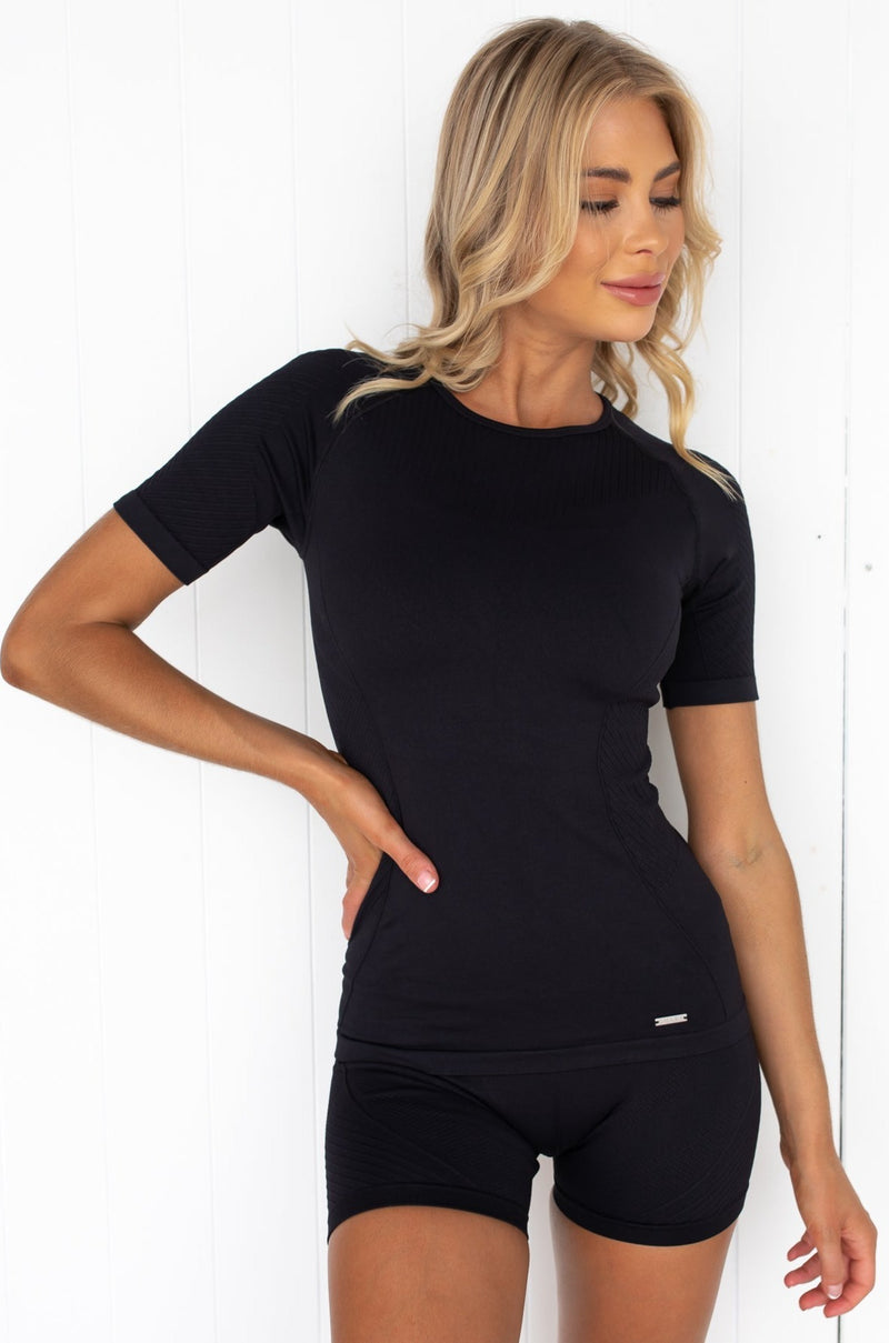 Motion Seamless Short Sleeve Top